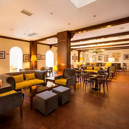 Gale Otel Ericeira