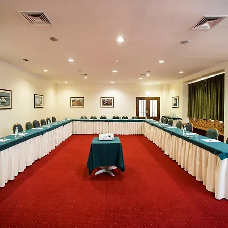 Gale Hotel